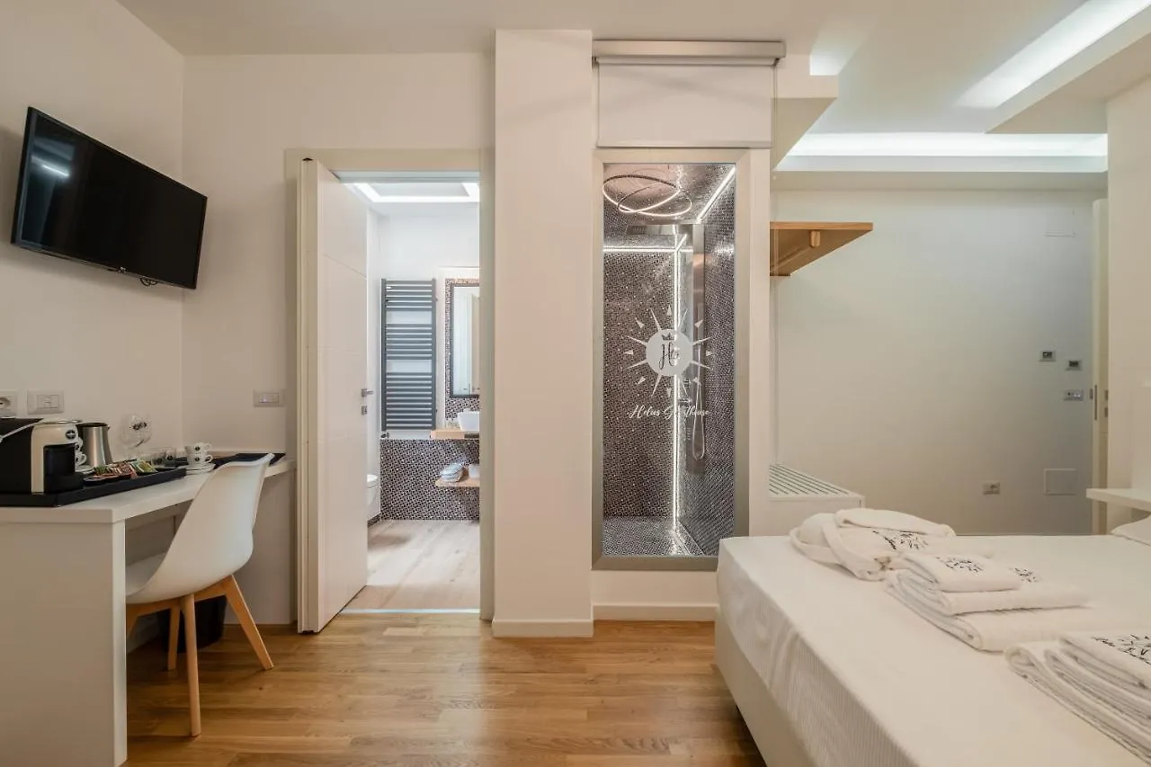 Helios Guest House Cagliari 0*,  Italy