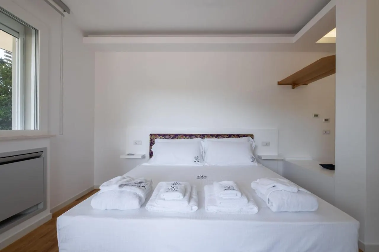 Helios Guest House Cagliari Italy