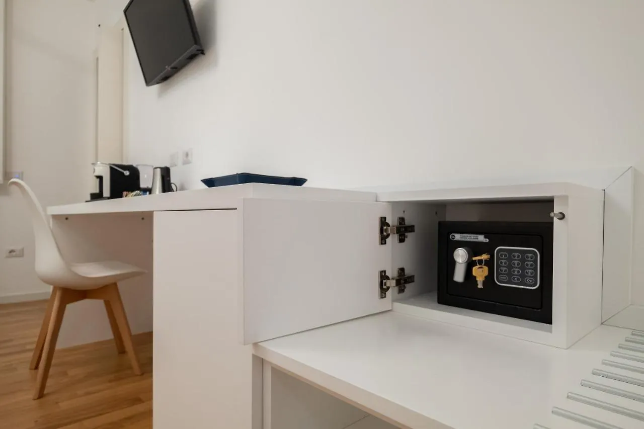 Helios Guest House Cagliari Itália
