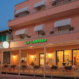 albergo-lampara-2015.it-tuscanyhotel.com/